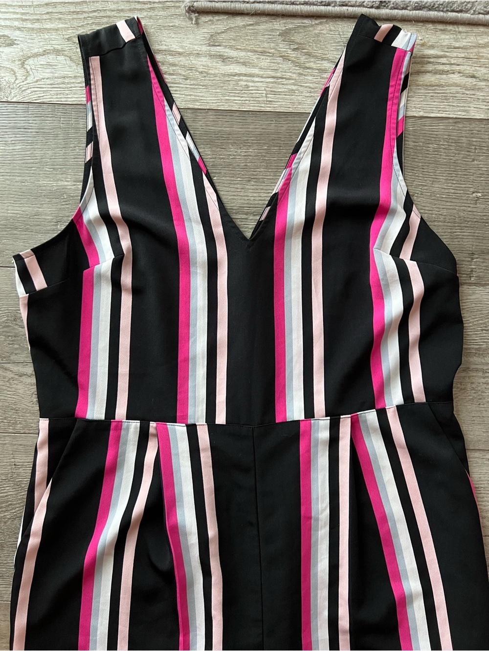 Express Striped Jumpsuit | Size Large - Picture 4 of 8